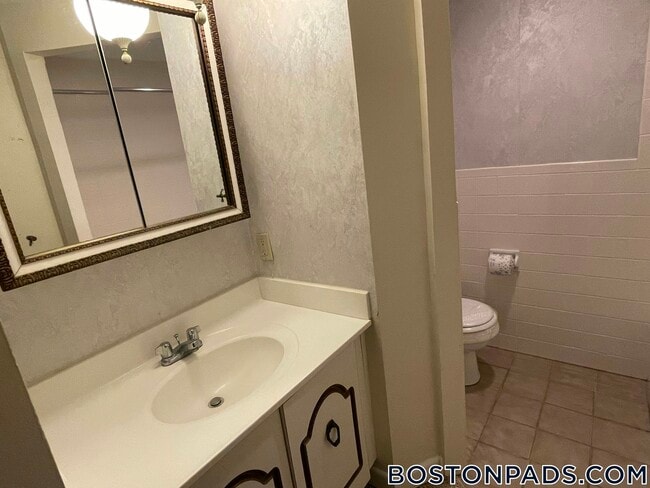 Photo - 385 Massachusetts Ave Unidad 75