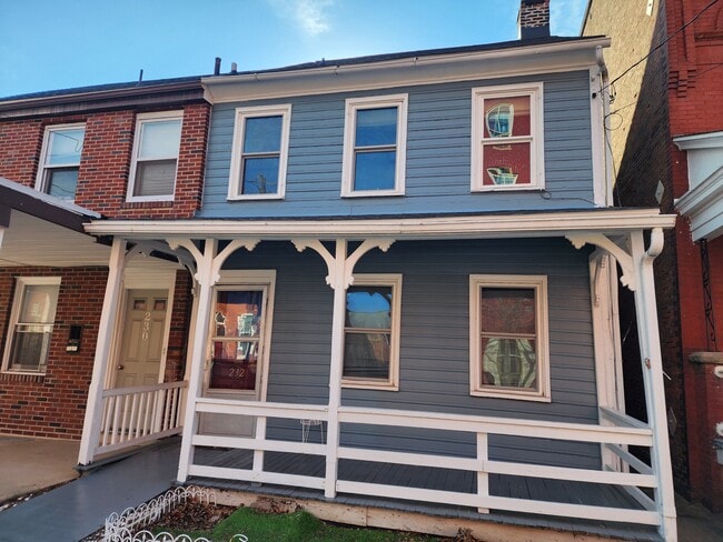 Building Photo - 232 N Shippen St Unit House