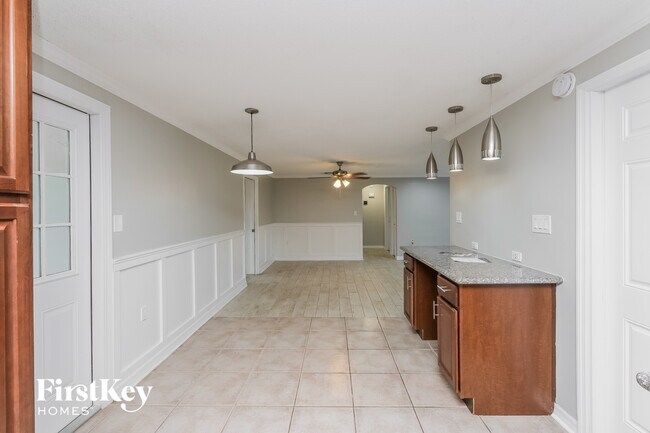 Photo - 9021 St Clair Ln