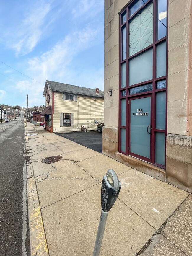 Photo - 101 E Lincoln Ave Unit 101 East Lincoln Avenue - 4A