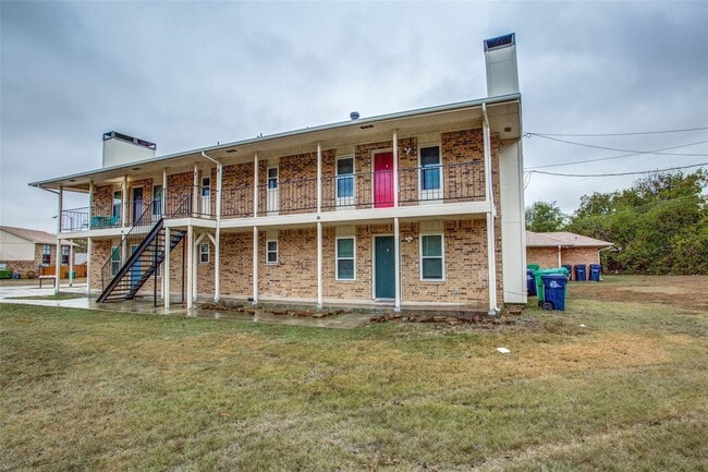 Building Photo - 3825 Camelot St Unit A