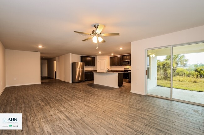 148 Blackstone Dr