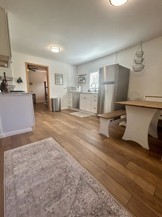 Photo - 301 1st Ave N