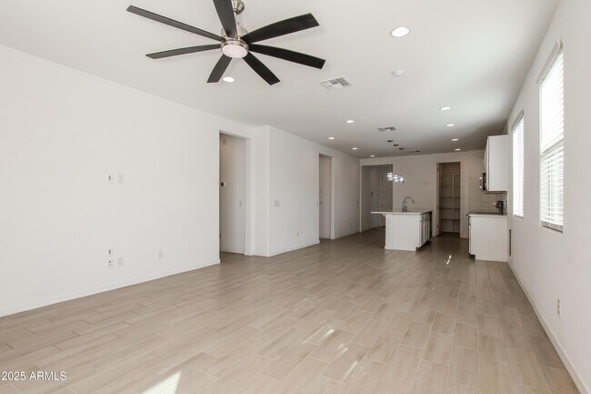 Photo - 24249 W Zak Rd