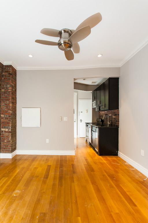 Building Photo - 134 Orchard St Rental