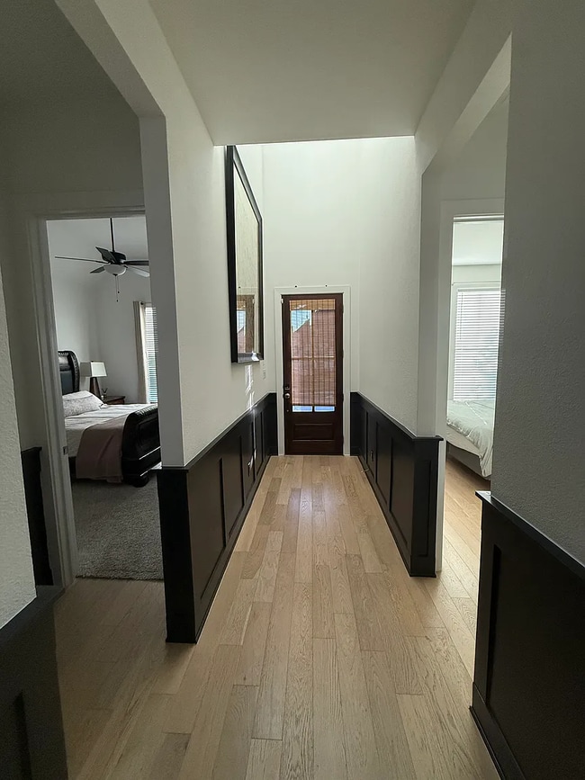 Photo - 1525 Pintail Pl