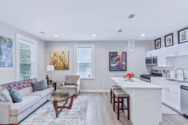 Photo - 1026 Astor Ave SW