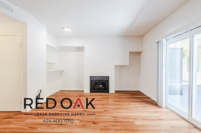 Building Photo - 2724 Abbot Kinney Blvd Unit 108