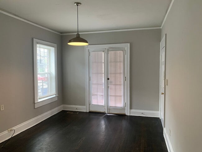 Photo - Beautiful 2 Bedroom in Poncey Highlands! Unit 744-1