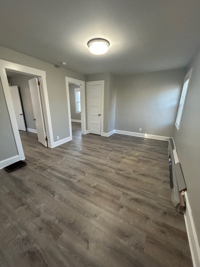 Photo - 46 Beech St Unit 1