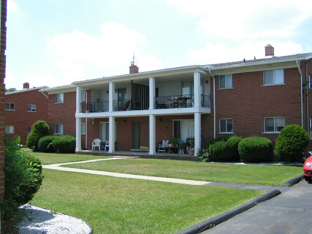 Colonial Manor - Colonial Manor Apartamentos