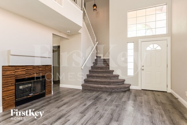 Photo - 5620 Royal Castle Ln