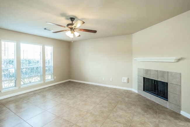 Photo - 5219 Caymus Dr