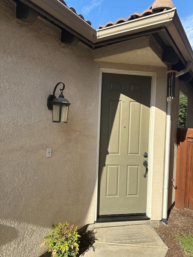 Photo - 1426 N Siena St