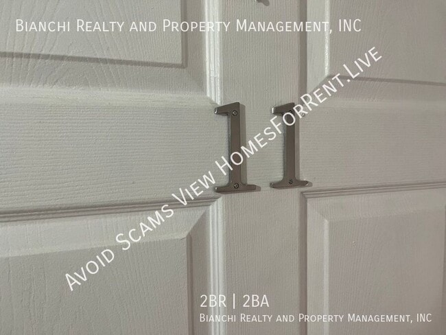 Building Photo - 2396 OrangePointe Ave