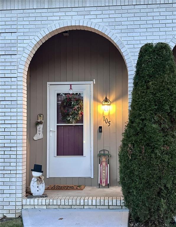 Photo - 105 Woodside Dr