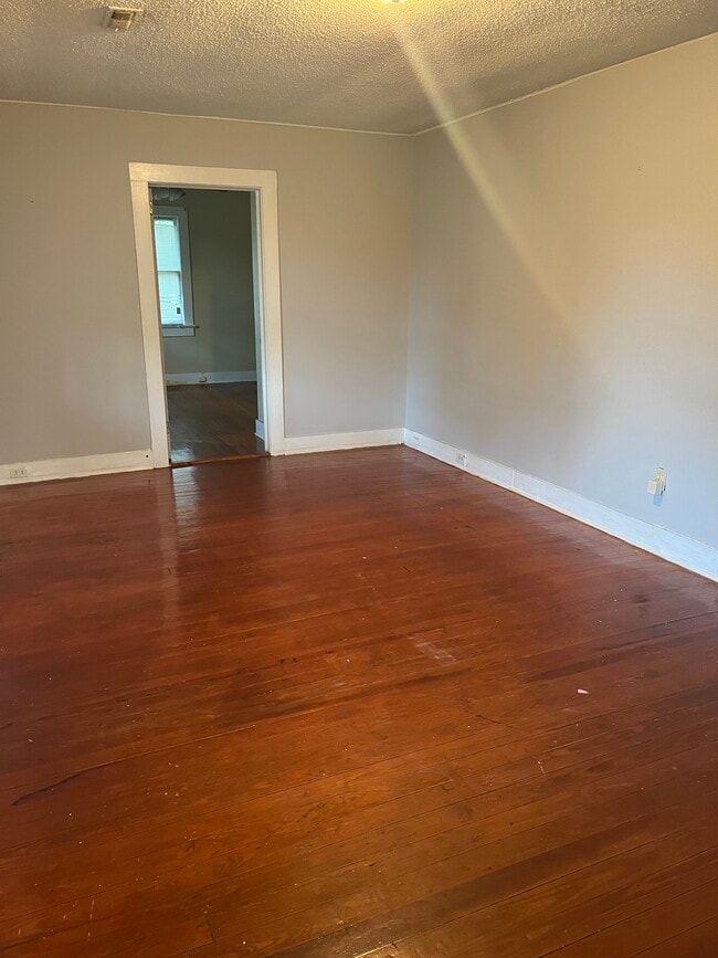 Photo - 1009 Mamie Street