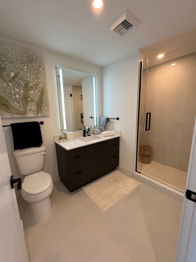 Photo - 163 NW 26th St Unidad A3