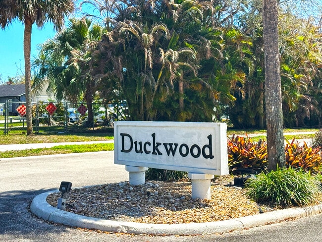 Photo - 6940 SE Lillian Ct