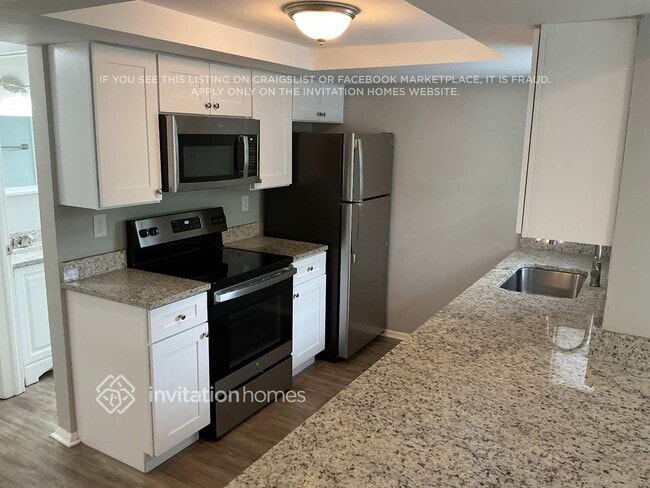 Photo - 16033 Villa Dr