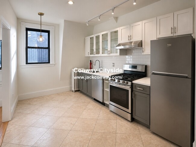 54 Harvard St Unit 3