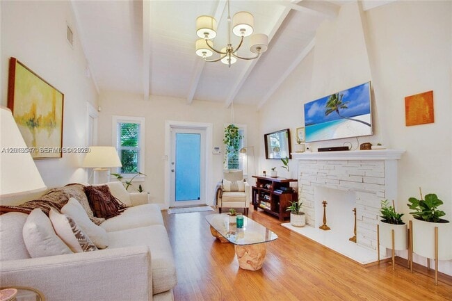 Photo - 45 NW 93rd St
