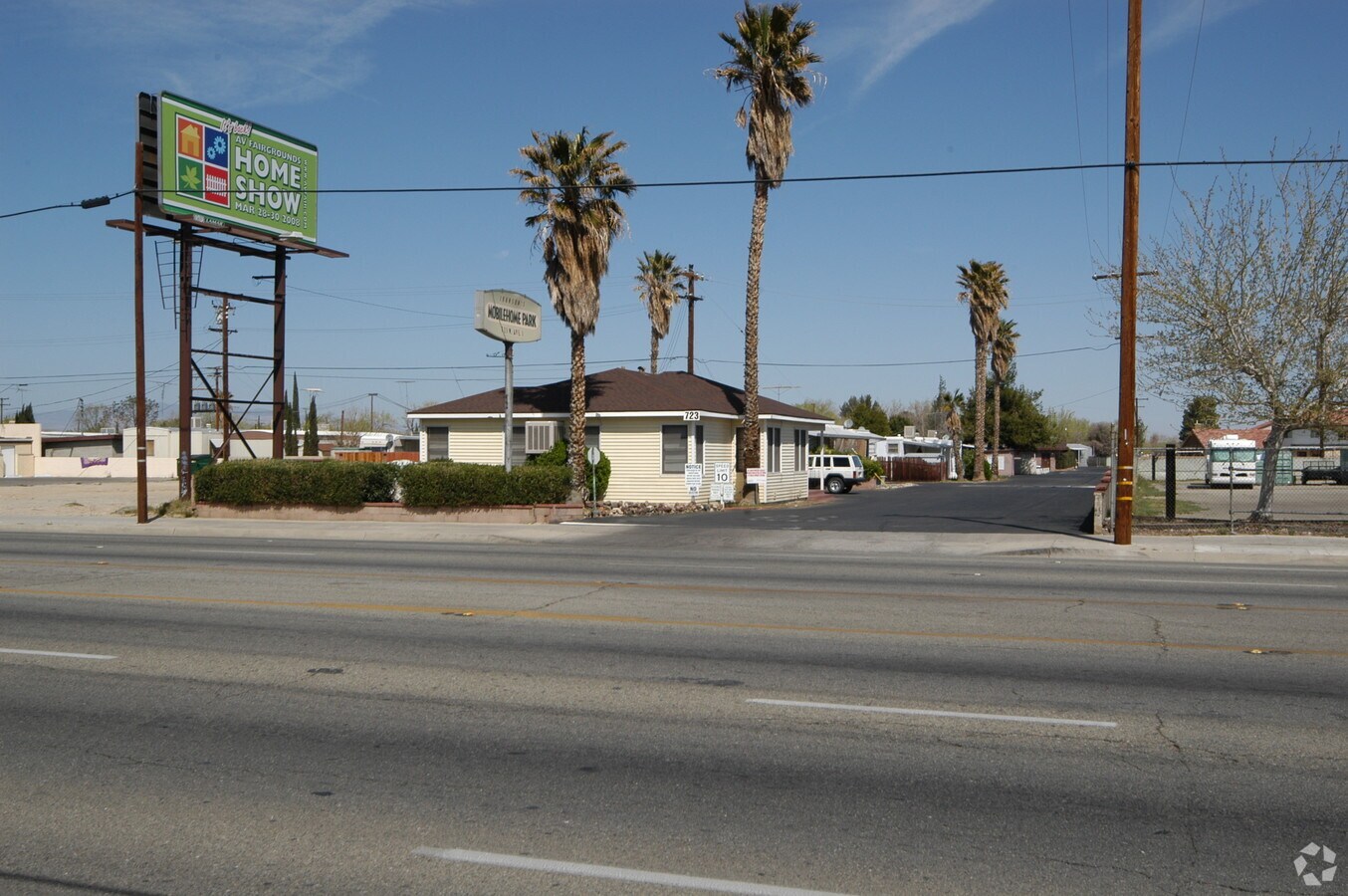 Photo - Johnson's Mobile Home Park