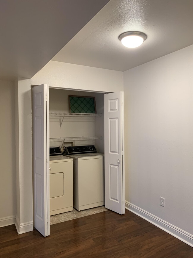 Photo - 5162 S Jones Blvd