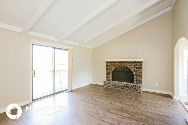 Photo - 332 S Kendall Ave