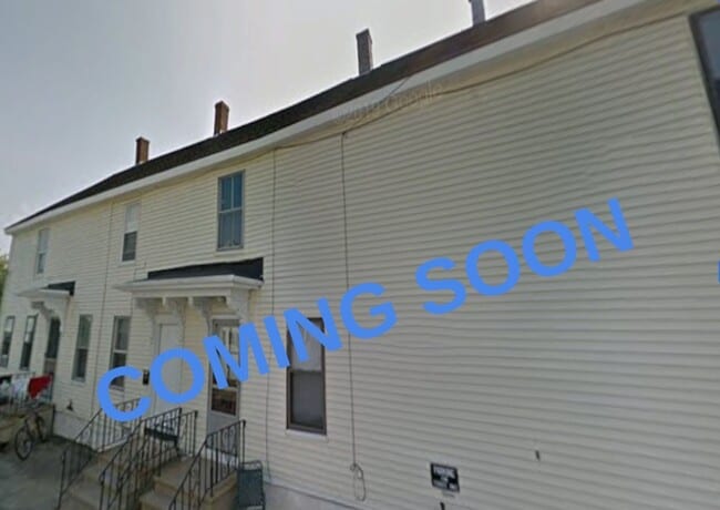 Building Photo - 10 Freeman Ct Unit 2