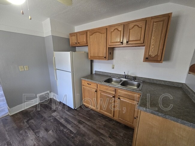 Photo - 1001 1/2 Randolph St