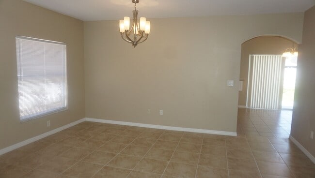 Photo - 4 Bedroom - 2.5 Bath - Two Story - Large Patio
