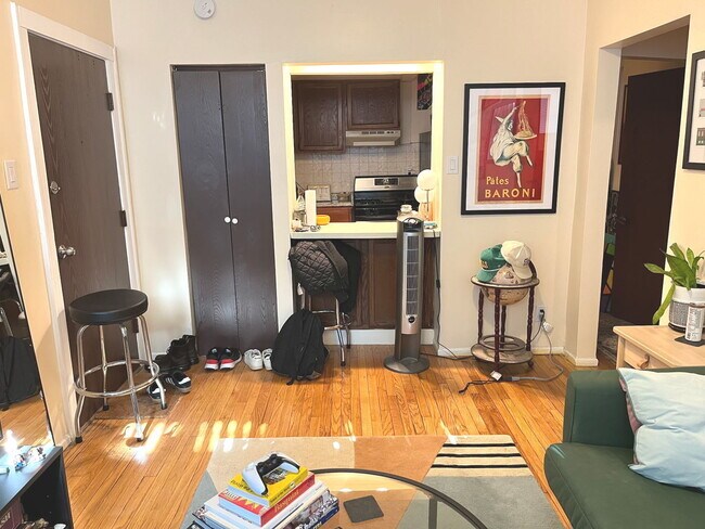 Photo - 1127 W Farwell Ave Unit 109