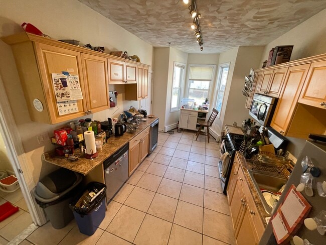 Photo - 25 Mount Vernon St