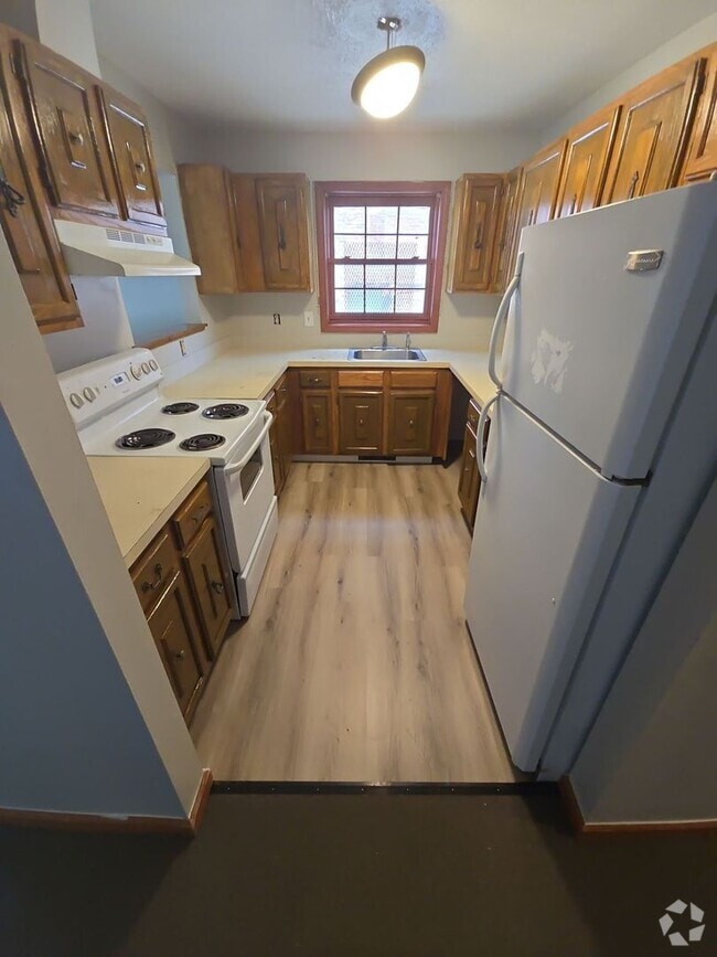 Building Photo - 90 Edwards St Unit 90B Rental