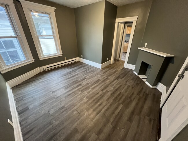 Building Photo - 3040 Park Ave Unit 3
