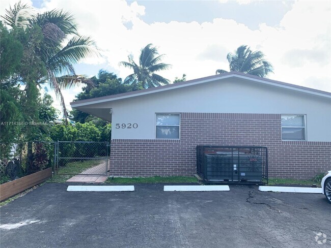 Building Photo - 5920 NW 19th St Unit A Rental