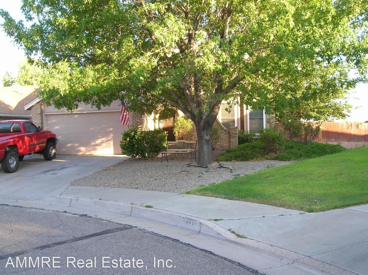 3 br, 2.5 bath House - 4636 Edwin Mechem - 3 br, 2.5 bath House - 4636 Edwin Mechem