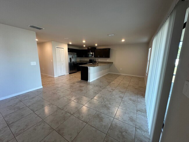 Photo - 3 Bedrooms 2 Bathrooms NW Cape Coral Home - AVAILABLE NOW!