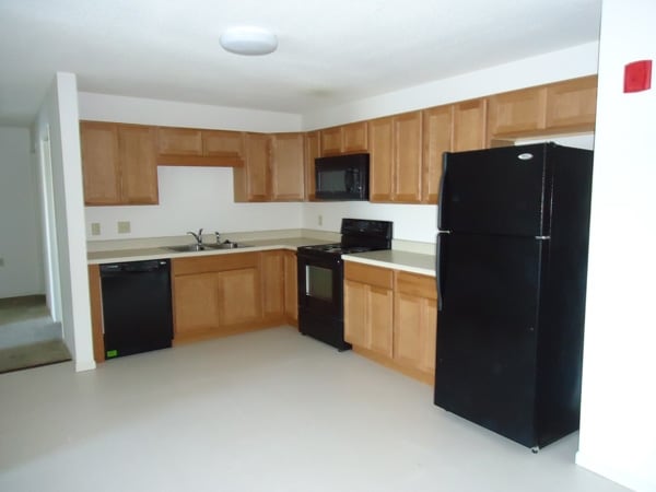 Photo - Franklin Square Apartments