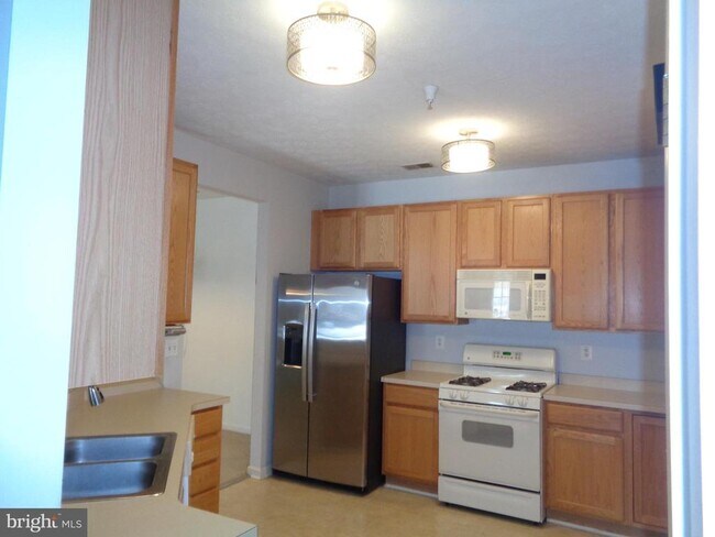 Photo - 5444 Glenthorne Ct Unit 5444