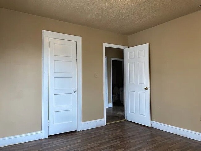 Photo - "Charming 2-Bedroom Retreat in Greenville - Perfect for Cozy Living!"