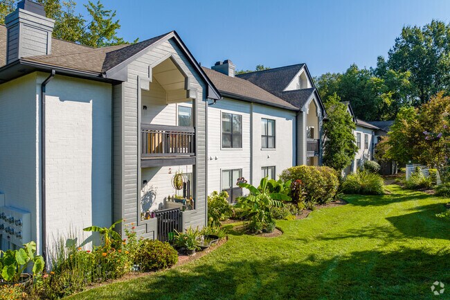 Meadows Apartment Homes