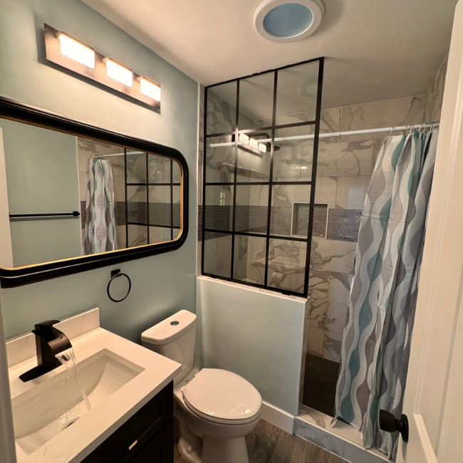 Photo - 7525 Birch St