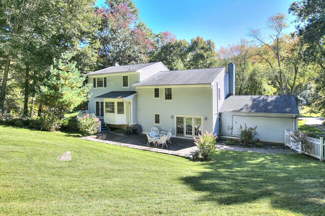 20 Joann Cir