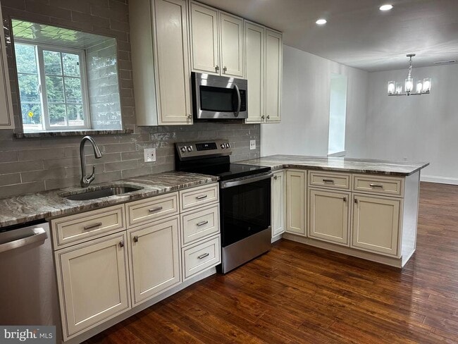 Photo - 1009 Davis Grove Rd