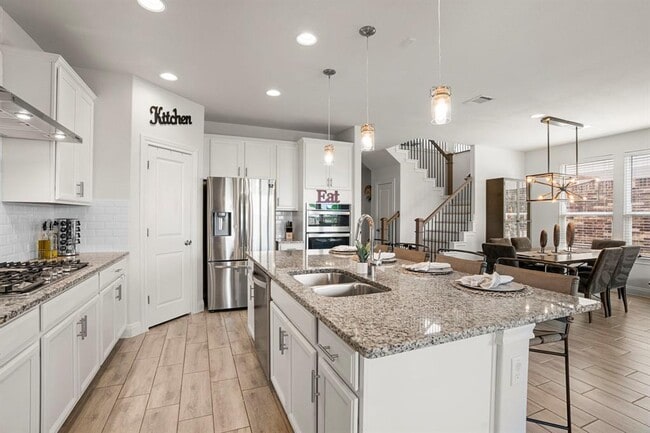 Photo - 426 Bayberry Cir