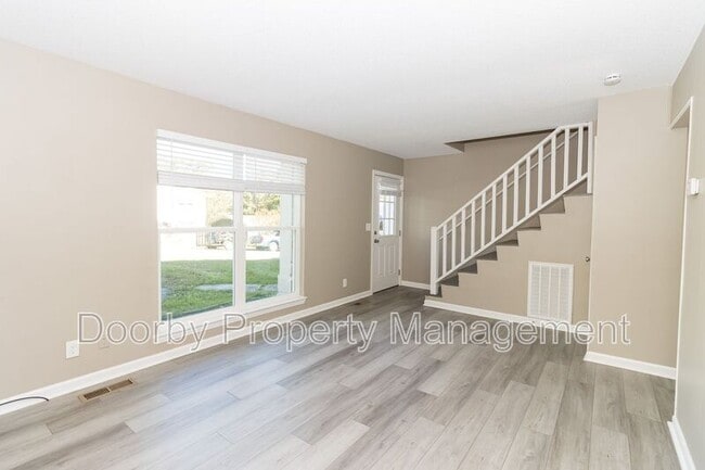 Photo - 5754 Taggart Dr Unidad 5754