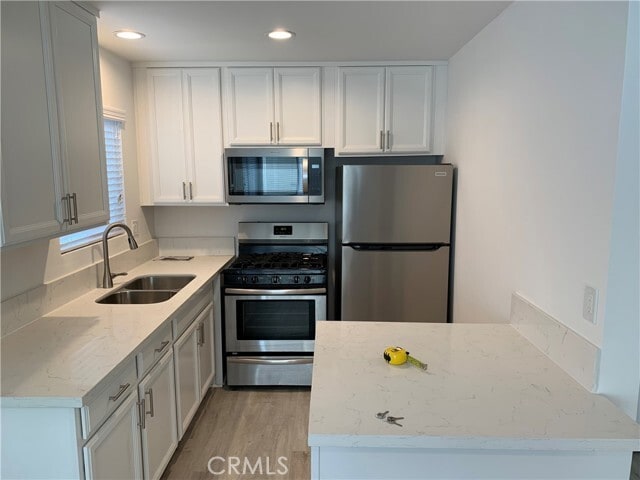 Building Photo - 122 El Porto St