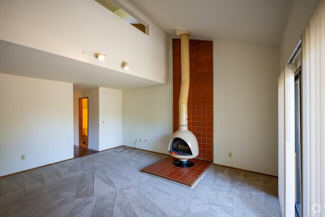 1BR, 1.5BA - 1100SF - Living Room